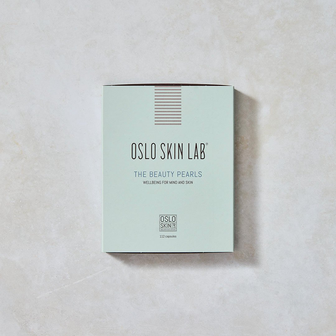 Närbild på The Beauty Pearls, hudvård inifrån från Oslo Skin Lab